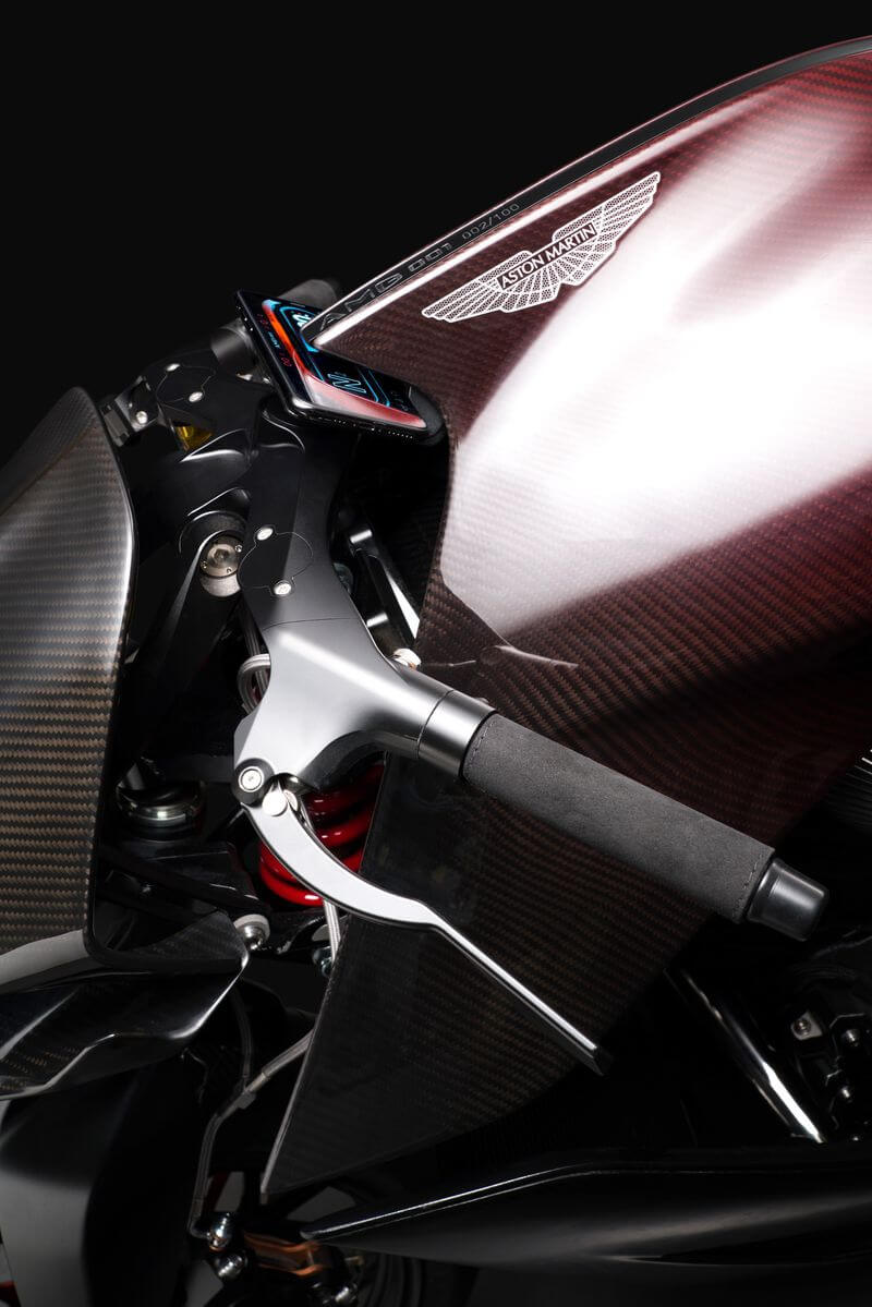 Aston Martin Brough Superior AMB 001