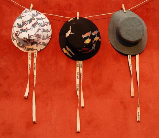 sombreros paula loewe