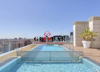 Piso con piscina en venta Les Corts gv614